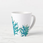 コーラルリーフ絵を描ズシーカメビーチ海マグ カフェラテマグ (右アングル)