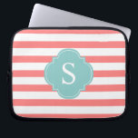 コーラル·アンド·ミント·ストライプ·モノグラム ラップトップスリーブ<br><div class="desc">そしモダンてchic horizontal ストライプ monogramデザイン</div>