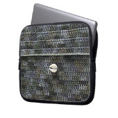 コーリーグレーアーティザンクロシェプリントエレクトロニクスバッグ ラップトップスリーブ (正面左)