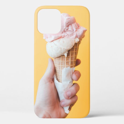 コーンに入ったイチゴアイスクリーム Case-Mate iPhoneケース (裏面)