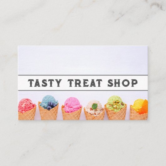 コーンカラフルにアイスクリームをスクープ 名刺 (正面)