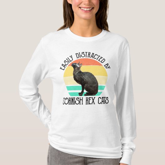 コーンシックスロックス猫に気を取られやすい Tシャツ (正面)