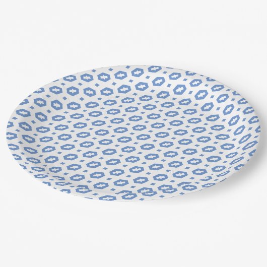 コーンフラワーブルーとホワイト：幾何学模様 ペーパープレート (アングル)