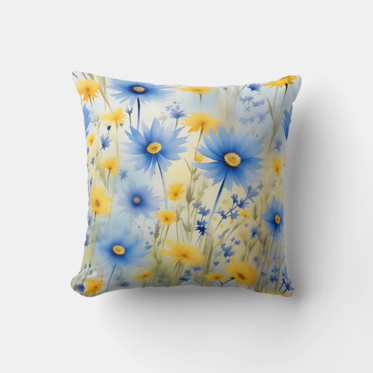 コーンフラワーブルーの水彩ワイルドフラワー クッション (正面)