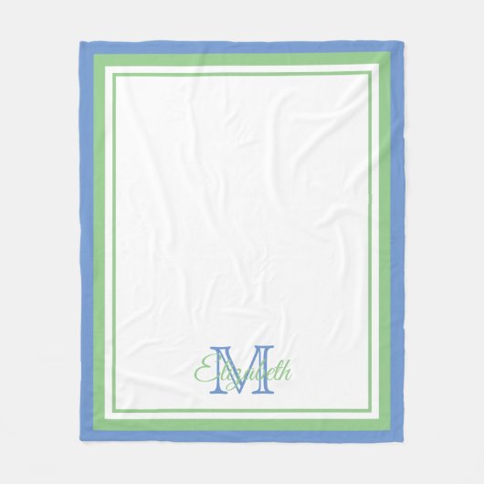 コーンフラワー名門私立校風のブルーとセージ緑モノグラム フリースブランケット (正面)