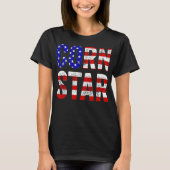 コーンホーおもしろいルバッグトスコーンスターUSA国旗 Tシャツ (正面)