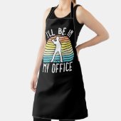 ゴおもしろいルファーへのゴルフギフト、私はオフィスにいます エプロン (インサイチュ)