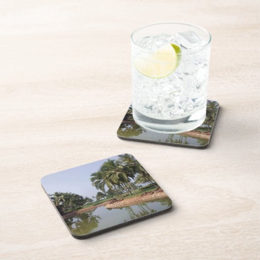 ゴア・インド コースター (右側)