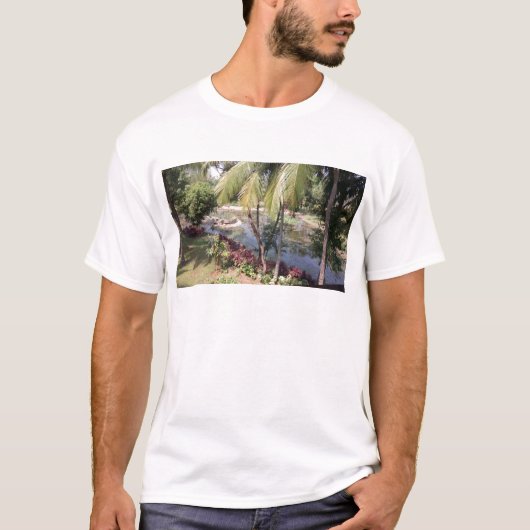 ゴア インド 庭園 Tシャツ (正面)