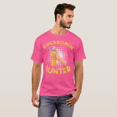 ゴキブリおもしろいハンター殺虫剤噴霧ゴキブリ Tシャツ (正面フル)