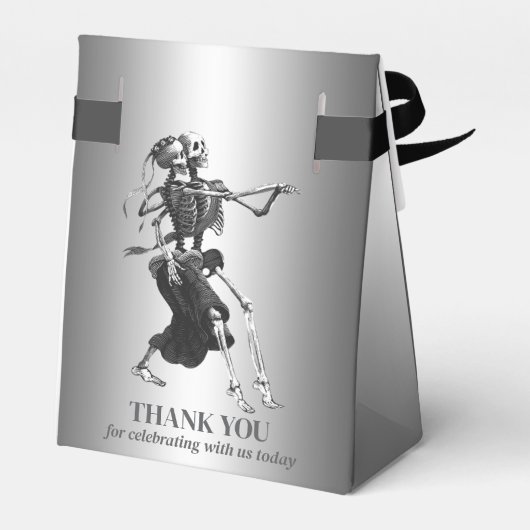 ゴシッエレガントク結婚式の引き出物箱 フェイバーボックス (裏面サイド)