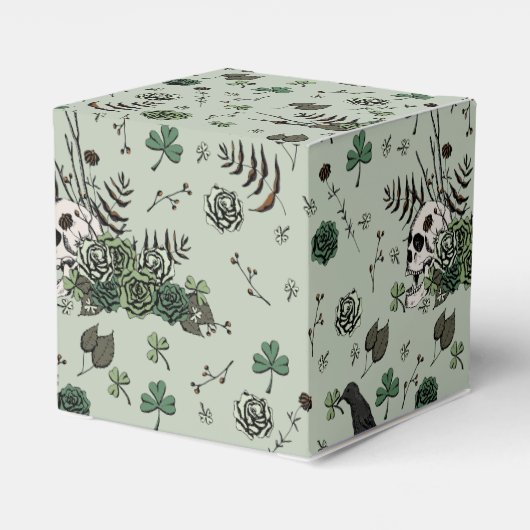 ゴシックなセントパトリックデーの花のドクロ アイリッシュ ウェディング フェイバーボックス (裏面サイド)