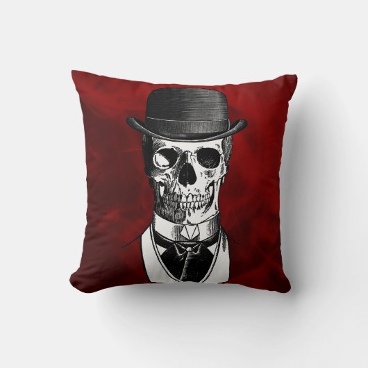 ゴシックのスカル クッション (正面)