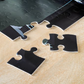 ゴシックの女の子、流れる赤いドレス – Jigsawパズル ジグソーパズル (側面)