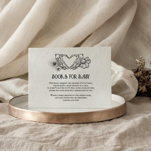 ゴシックの書籍の赤ちゃんシャワースカル&花 エンクロージャーカード