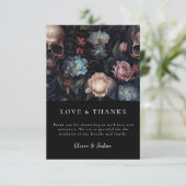 ゴシックウェディングシャワーのためのダークでムーディーな花  サンキューカード (スタンド正面)