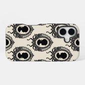 ゴシックカメオシルエット柄 iPhone 16ケース (裏面横)
