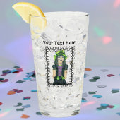 ゴシックガールグリーンアイズハットタトゥーバーベッドスティックフレーム タンブラーグラス