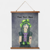 ゴシックガールグリーンハットブラックパープルドレスグレー 吊り下げ型タペストリー (正面)