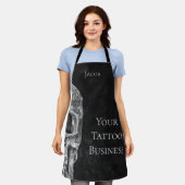 ゴシックスカルヘッドブラックアンドホワイトタトゥーショップ エプロン (着用した状態)