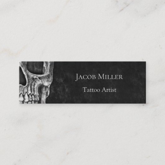 ゴシックスカルヘッド白黒タトゥーショップ スキニー名刺 (正面)