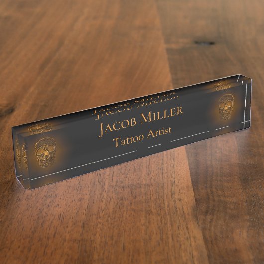 ゴシックスカルヘッド金ゴールドメタリックタトゥーアーティスト デスクネームプレート (側面)