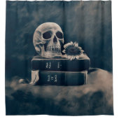 ゴシックスカルヴィンテージオールドブックスシアノタイプマカブル シャワーカーテン (正面)