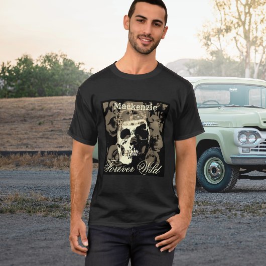 ゴシックスカル赤バラTシャツ Tシャツ