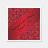 ゴシックスタイルのウェディングナプキンに真っ赤なダリア スタンダードカクテルナプキン (正面)