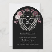 ゴシックハロウィーンスケルトンハンドベビーシャワーハート 招待状 (正面)