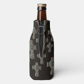 ゴシックハロウィーン墓地ヘッドストーンクロススケッチ ボトルクーラー (ボトル裏面)