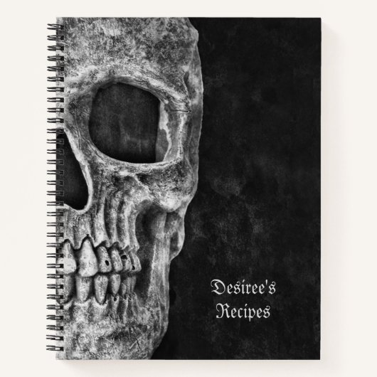 ゴシック体の半スカル白黒クールレシピ ノートブック (正面)