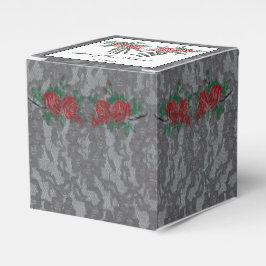 ゴシック体スケルトンハンドとバラ結婚式の引き出物ボックス フェイバーボックス