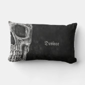 ゴシック半スカルカッコいい白黒グランジ ランバークッション (裏面)