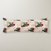 ゴシック文体シリーズデザイン16 ボディピロー (正面)