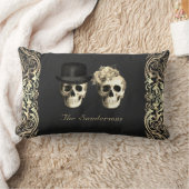 ゴシック新郎新婦スカル パーソナライズされた ランバークッション (ブランケット)