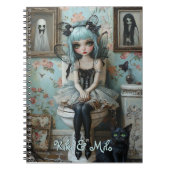 ゴシック様式のアニメ・フェアリー&キャット・イン・バスルームパーソナライズされた ノートブック (正面)