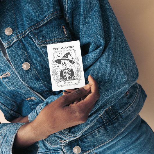 ゴシック様式のタトゥーブラックアンドホワイトウィッチタロットデザイン 名刺