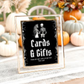 ゴシック様式のハロウィーンのスケルトンカードとギフトサイン ポスター