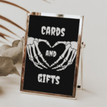 ゴシック様式のハロウィーンの赤ちゃんシャワーカードとギフトサイン