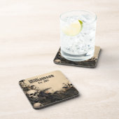 ゴシック様式のヴィンテージスカル コースター (右側)