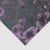 ゴシック様式の墓マーカー十字紫色の花の切り離し 薄葉紙 (詳細)