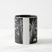 ゴシック様式の墓地の鍛錬鉄ケルト十字架ハート マグカップ (中央)