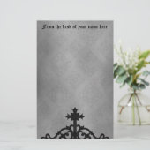 ゴシック様式の墓地の門かわいらし十字架 便箋 (スタンド正面)