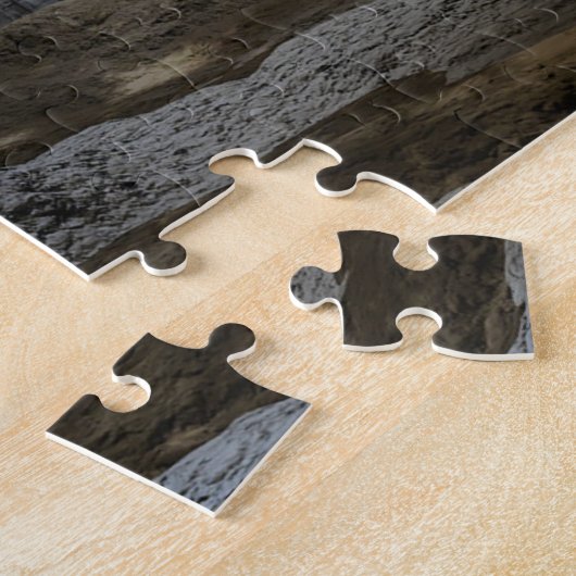 ゴシック様式の大聖堂のムーディース廃墟 ジグソーパズル (側面)