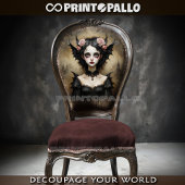 ゴシック様式の女性のこうもりとバラ 薄葉紙