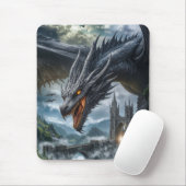 ゴシック様式の山の城を守る黒竜 マウスパッド (マウス)