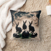 ゴシック様式の復活祭 – ダーク・ブンニー&ミステリアス・エッグ クッション (ブランケット)