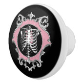 ゴシック様式の愛 |ピンクと黒のスケルトンハートフローラ セラミックノブ (右)