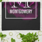 ゴシック様式の紫色から赤色のバラの花モノグラム キッチンタオル (折り畳み)